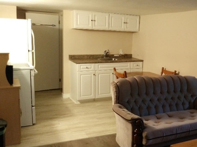1 bed. furnished basement apartment downtown all inclusive May 1