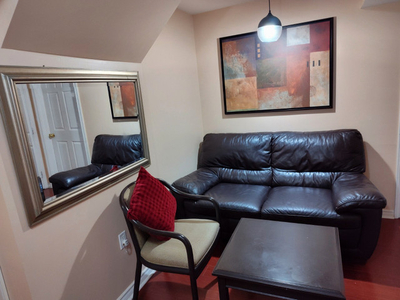 1 or 2 Bedroom Basement Suite available in Markham