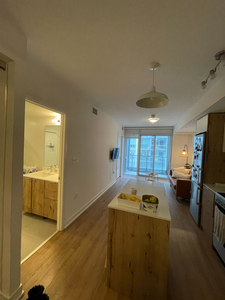 2B2B Apartment Available for April 1 | Downtown Toronto