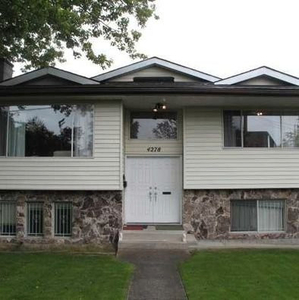 3 Beds 2 Bath Top Floor House - Vancouver - Knight/King Ed