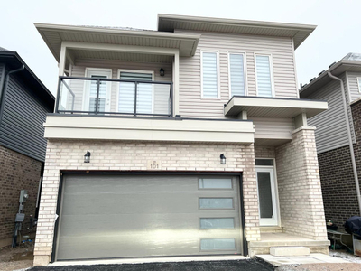 4 BEDROOM FAMILY HOUSE AVAILABLE IN WELLAND