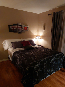 Bedroom for rent Penticton available immediately