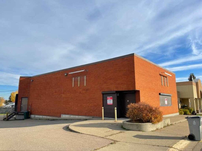 Commercial Building for Sale in Wabamun, Alberta