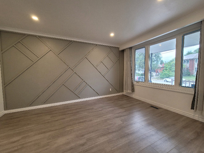 New Renovated 3Bd House Kennedy & Danforth Available Now