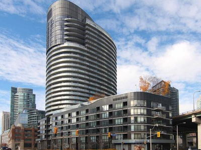 Toronto Condo Fully Furnished, Parking & Utilities March 1st