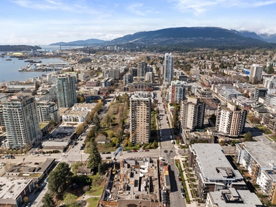 1803 145 ST. GEORGE'S AVENUE North Vancouver