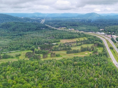 4971075 square feet Land in Mont-Blanc, Quebec