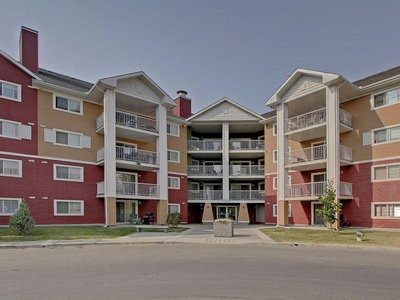 Calgary Condo Unit For Rent | Mckenzie Towne | Spacious 2 Bedroom + Den