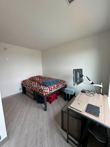 1 Bed Close to UofM