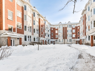 Condo/Apartment for sale, 180 Rue Gary-Carter, Villeray/Saint-Michel/Parc-Extension, QC H2R2V7, CA , in Montreal, Canada