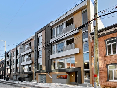 Condo/Apartment for sale, 273 Rue Christophe-Colomb E., La Cité-Limoilou, QC G1K3T1, CA, in Québec City, Canada
