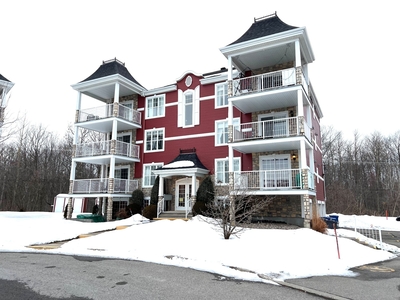 Condo/Apartment for sale, 554 Av. Forest, Pincourt, QC J7W0K2, CA, in Pincourt, Canada