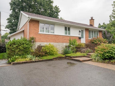 House for sale, 865 Rue Pontbriand, Sainte-Foy/Sillery/Cap-Rouge, QC G1V3G5, CA , in Québec City, Canada