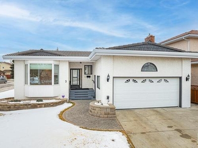 House For Sale In Beaumaris, Edmonton, Alberta