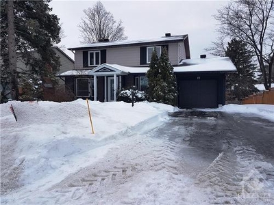 House For Sale In Crestview - Meadowlands, Ottawa, Ontario
