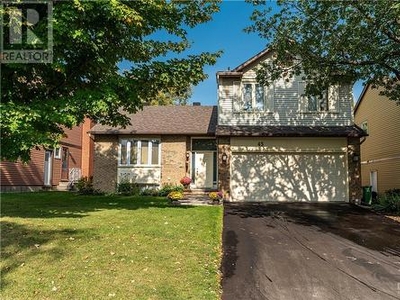 House For Sale In Hunt Club East - Western Community, Ottawa, Ontario