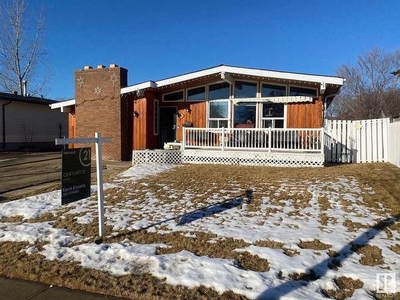 House For Sale In McLeod, Edmonton, Alberta