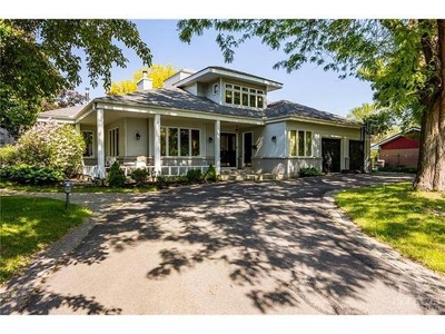 House For Sale In Qualicum - Redwood Park, Ottawa, Ontario