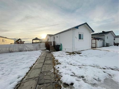 Condo For Sale In Rural Grande Prairie No. 1, County of, Alberta