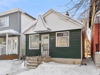 House For Sale In St. Matthews, Winnipeg, Manitoba