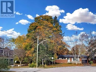 House For Sale In West Oakville, Oakville, Ontario