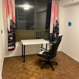 Room for Rent across Dundas West Station