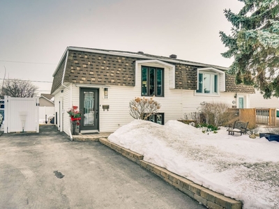 House for sale, 50 Rue de Drapeau, Gatineau, QC J8T1B2, CA , in Gatineau, Canada