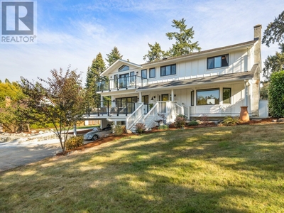 4821 Elk Road Saanich, BC V9E 2E6