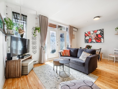 Condo/Apartment for sale, 4528 Rue D'Iberville, Le Plateau-Mont-Royal, QC H2M2M2, CA , in Montreal, Canada
