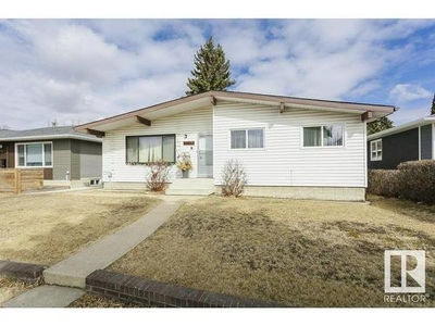 House For Sale In Greenfield, Edmonton, Alberta