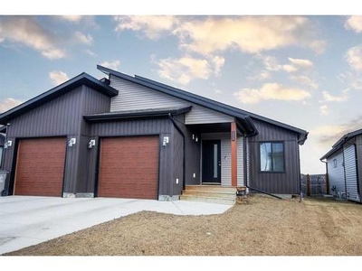 House For Sale In Northridge, Grande Prairie, Alberta
