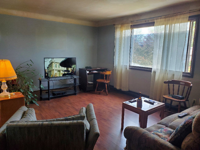 Large 2 Bedroom Upper Apartment Available May 1st