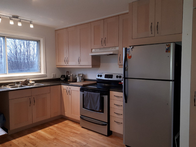 Room to rent for woman only in Ahuntsic $645