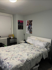 Summer Room for Rent! Extremely close to Ontario Tech/Durham!