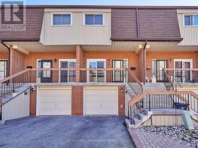 Townhouse For Sale In West Hill, Toronto, Ontario