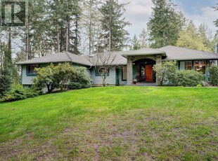 6363 Old West Saanich Road Central Saanich, BC V8M 1W8
