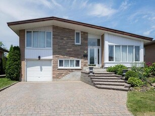 House For Sale In Chomedey, Laval (Chomedey), Quebec
