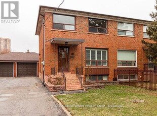 House For Sale In Downsview, Toronto, Ontario