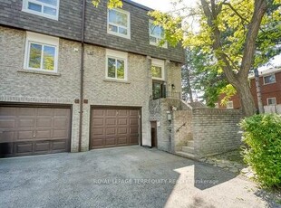 Townhouse For Sale In Leacock, Toronto, Ontario