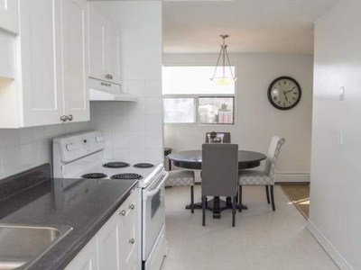 1 Bedroom Apartment Unit Cambridge ON For Rent At 1899