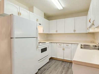2 Bedroom Apartment Unit Wetaskiwin AB For Rent At 1214