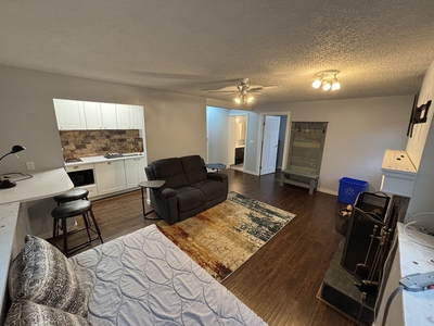 Airdrie Basement For Rent | Charming 1 bedroom basement suite