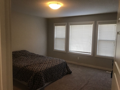 Calgary Duplex For Rent | Evanston | Cozy 3 bedroom duplex in
