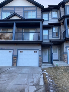 Calgary Townhouse For Rent | Sage Hill | 2 Bedroom with Dual Ensuite