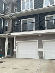 Calgary Townhouse For Rent | Sage Hill | Brand new 3bedroom townhouse at