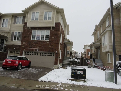 House for rent, 76 Hepworth Cres, in Hamilton, Canada