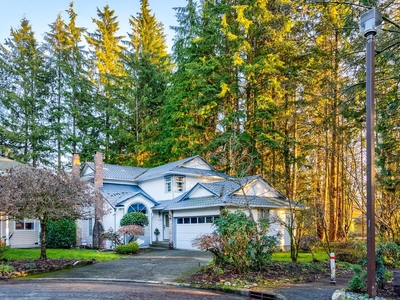 1498 LIGHTHALL COURT North Vancouver