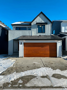 Brand New Home For Sale In Airdrie $665k
