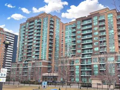 Condo/Apartment for rent, 209 - 15 Michael Power Pl S, in Toronto, Canada