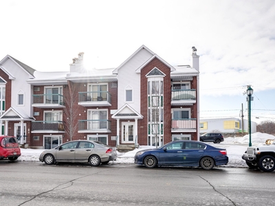Condo/Apartment for sale, 584 Boul. Lavallée, Saint-Eustache, QC J7P5P3, CA, in Saint-Eustache, Canada